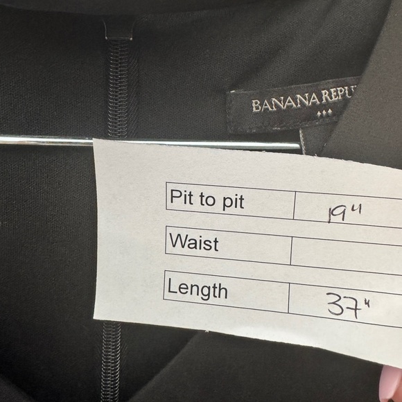 Banana Republic Shift Sleeveless Dress Black - Picture 7 of 7